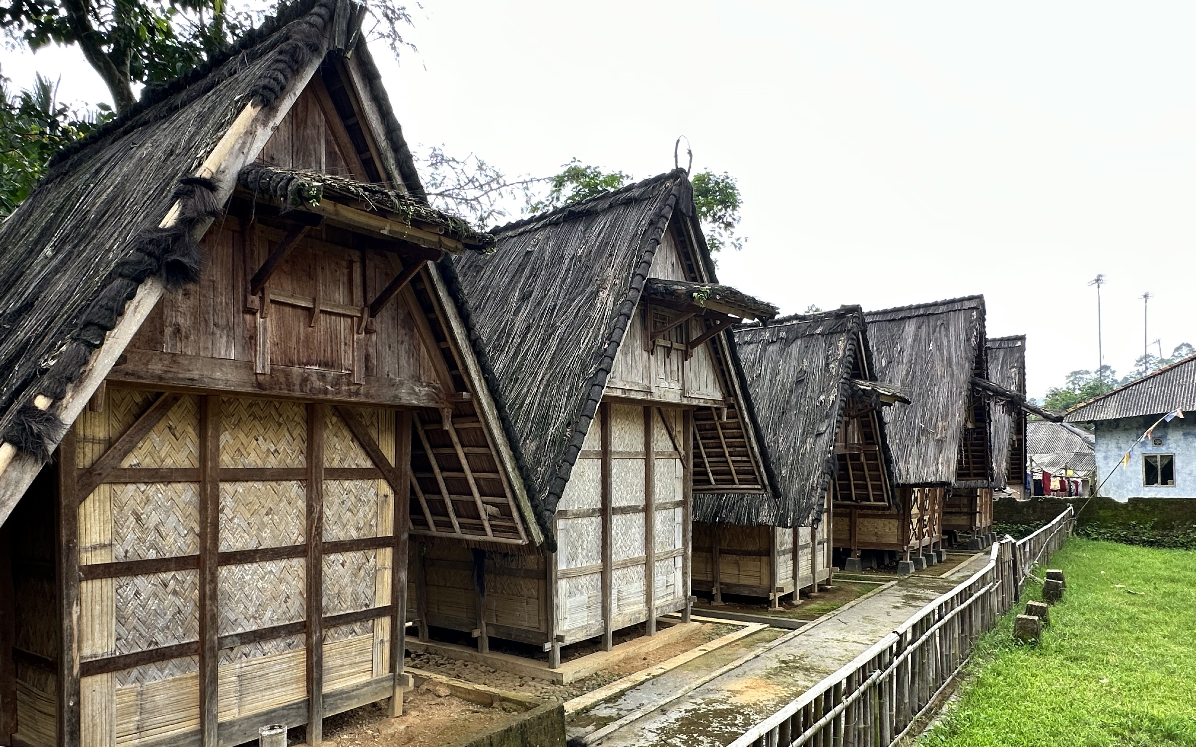 Leuit Kampung Urug