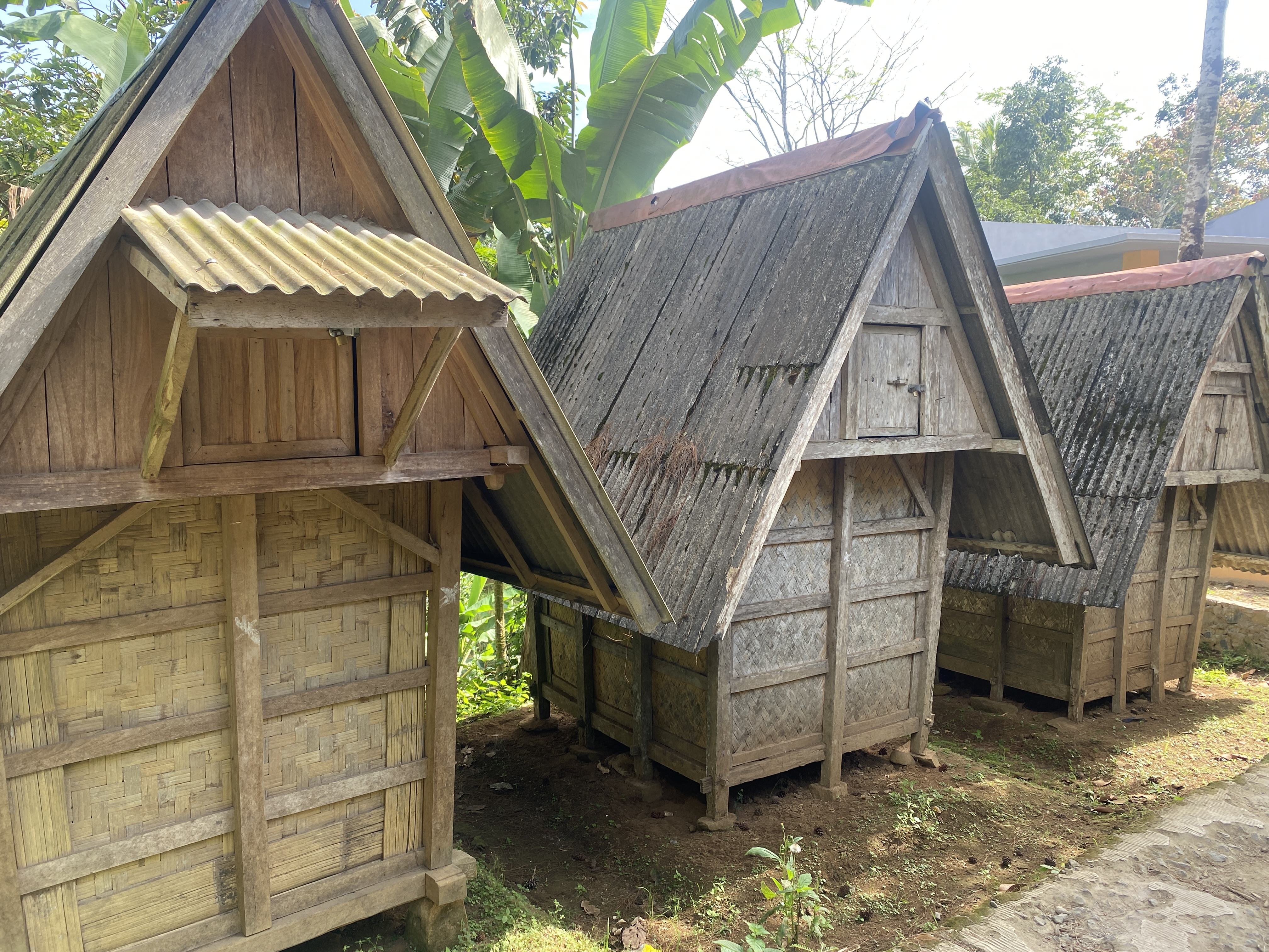Leuit Kampung Urug